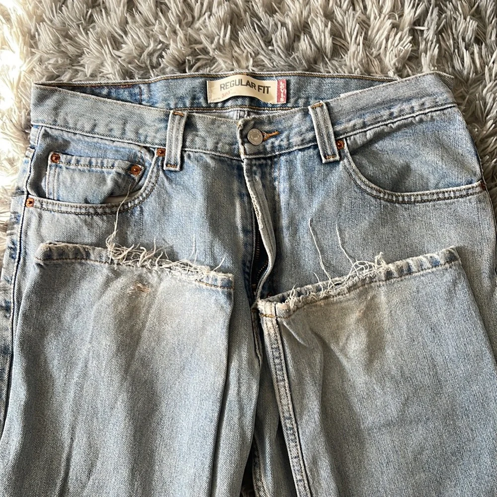 Vintage Levi 505 Jeans - Picture 2 of 3